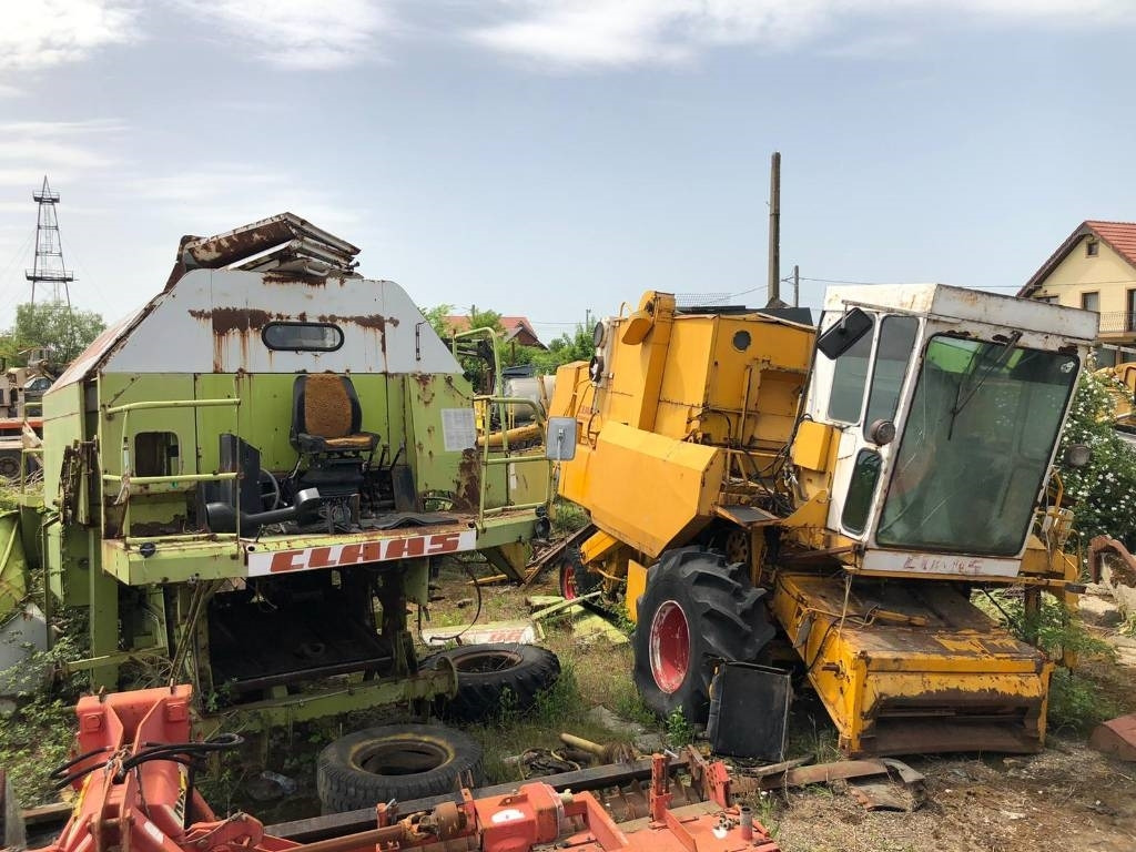 Claas Dominator FOR PARTS - Combine harvester: picture 3 Claas Dominator FOR PARTS - Combine harvester: picture 3