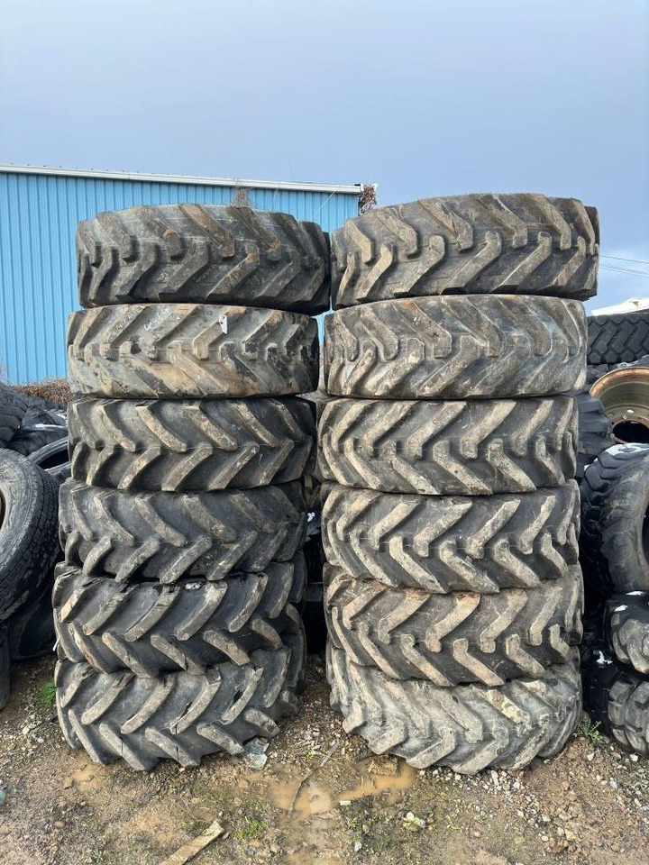 Constar BKT - Tire for Truck: picture 1 Constar BKT - Tire for Truck: picture 1