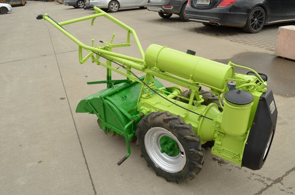 Dowdeswell RF1200  - Garden tiller: picture 1 Dowdeswell RF1200  - Garden tiller: picture 1