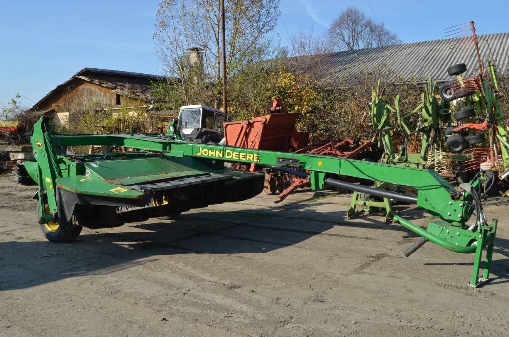 John Deere 530  - Mower: picture 1 John Deere 530  - Mower: picture 1
