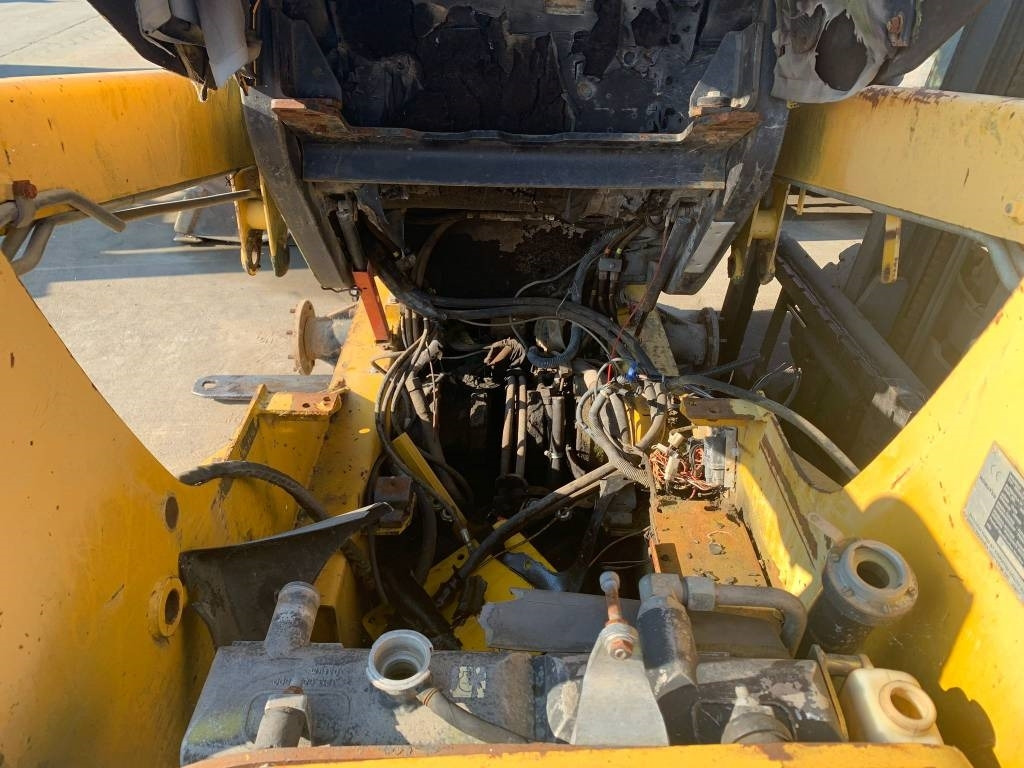 Komatsu SK 714 FOR PARTS - Skid steer loader: picture 4 Komatsu SK 714 FOR PARTS - Skid steer loader: picture 4