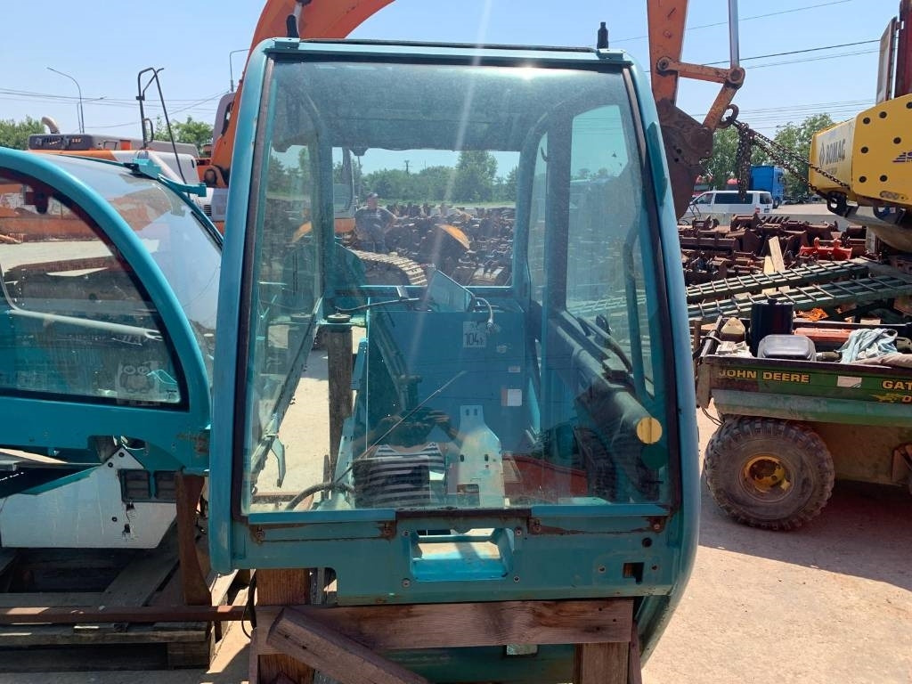 Manitou MT 932 CABIN - Cab for Agricultural machinery: picture 3 Manitou MT 932 CABIN - Cab for Agricultural machinery: picture 3