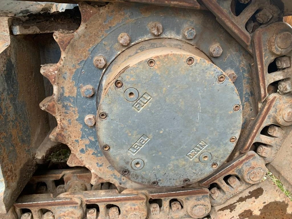 Crawler excavator New Holland E 135 SR-1ES RAILWAY: picture 8