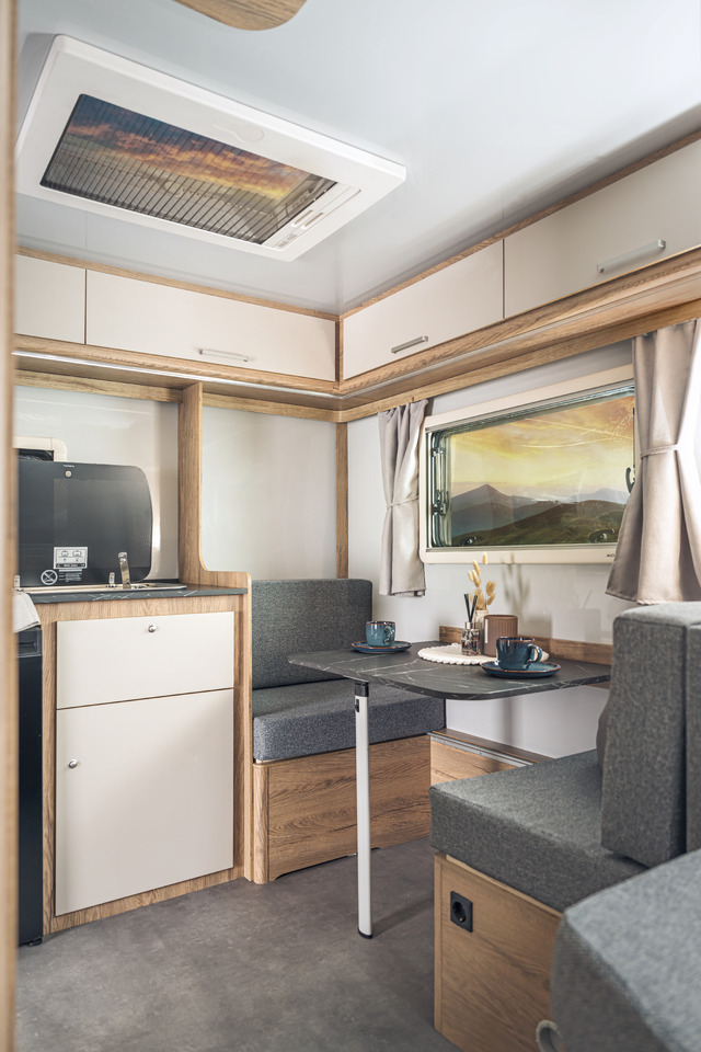 New Caravan Niewiadów N-STAR nowość 3 osobowa kempingowa przyczepa NIEWIADÓW: picture 10 New Caravan Niewiadów N-STAR nowość 3 osobowa kempingowa przyczepa NIEWIADÓW: picture 10