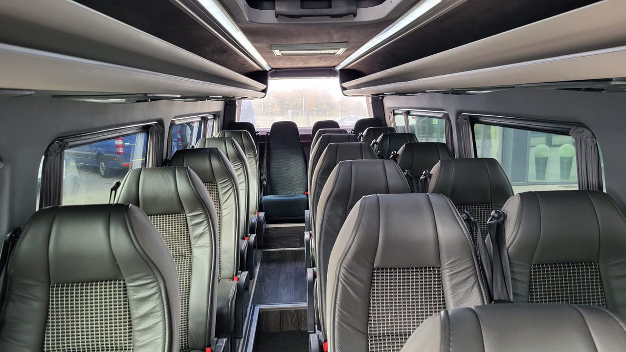 Coach Mercedes-Benz Sprinter 519 CDI 24 seats: picture 13