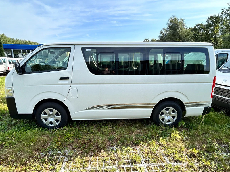 Toyota HiAce 4x2 Standard Mini Bus 15 seater - Ready for work!! - NEW - Car: picture 3 Toyota HiAce 4x2 Standard Mini Bus 15 seater - Ready for work!! - NEW - Car: picture 3