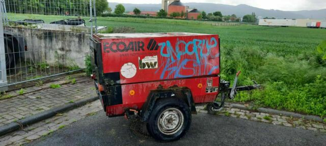 Doosan F 30 - Air compressor: picture 3 Doosan F 30 - Air compressor: picture 3