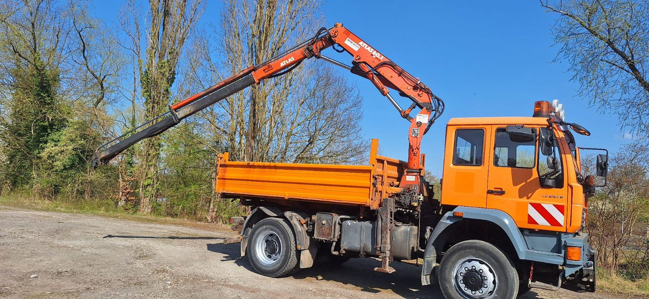 MAN TGM 18.240PS 4x4 3.S-Kipper mit Kran - Tipper, Crane truck: picture 3 MAN TGM 18.240PS 4x4 3.S-Kipper mit Kran - Tipper, Crane truck: picture 3