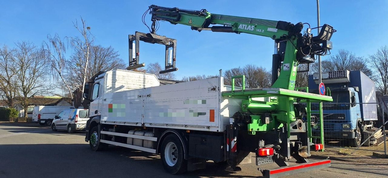 Mercedes-Benz 1835 Antos 4x2 Klima 1-Hand - Dropside/ Flatbed truck, Crane truck: picture 2 Mercedes-Benz 1835 Antos 4x2 Klima 1-Hand - Dropside/ Flatbed truck, Crane truck: picture 2