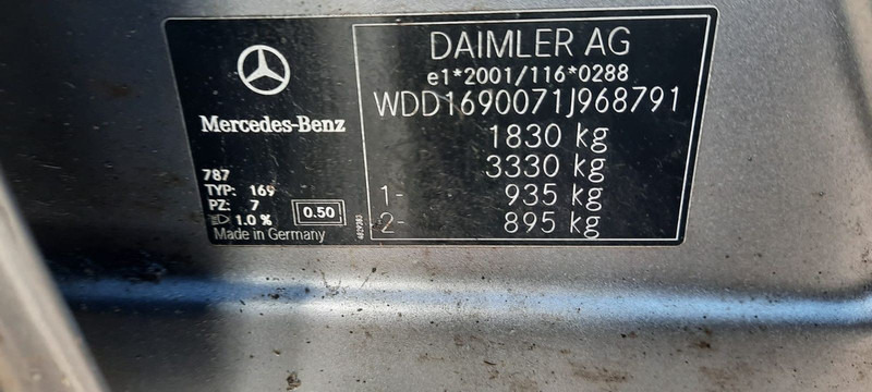 Mercedes-Benz A-Klasse 180 A 180 CDI AVANTGARDE - Car: picture 4 Mercedes-Benz A-Klasse 180 A 180 CDI AVANTGARDE - Car: picture 4