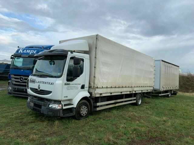 Curtain side truck Renault 44A: picture 6 Curtain side truck Renault 44A: picture 6