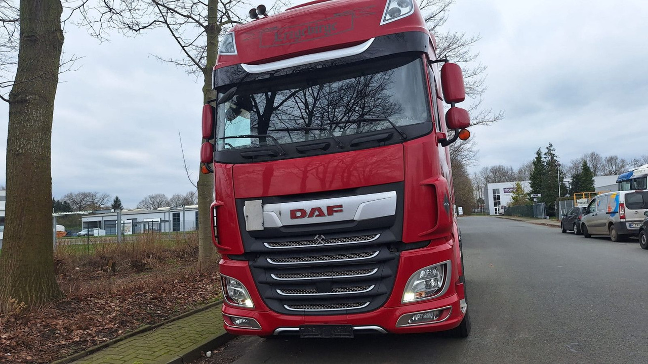 DAF 106-530 Super Spacs G.Haus/Hoch German - Tractor truck: picture 3 DAF 106-530 Super Spacs G.Haus/Hoch German - Tractor truck: picture 3