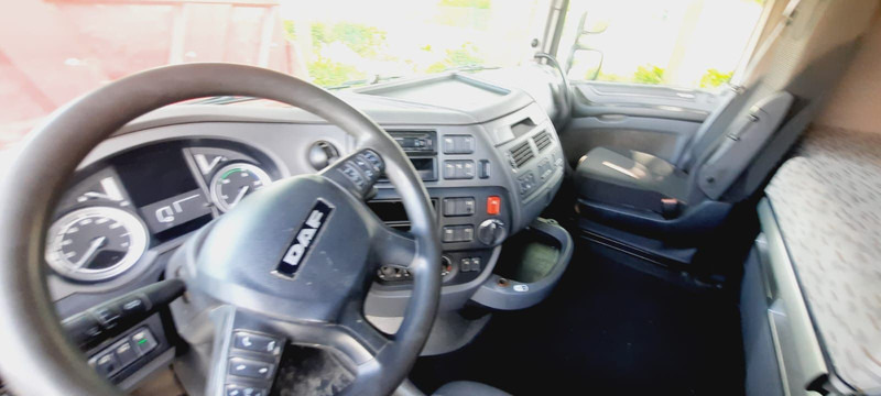 DAF XF106-460PS 1-Hand - Tractor truck: picture 5 DAF XF106-460PS 1-Hand - Tractor truck: picture 5