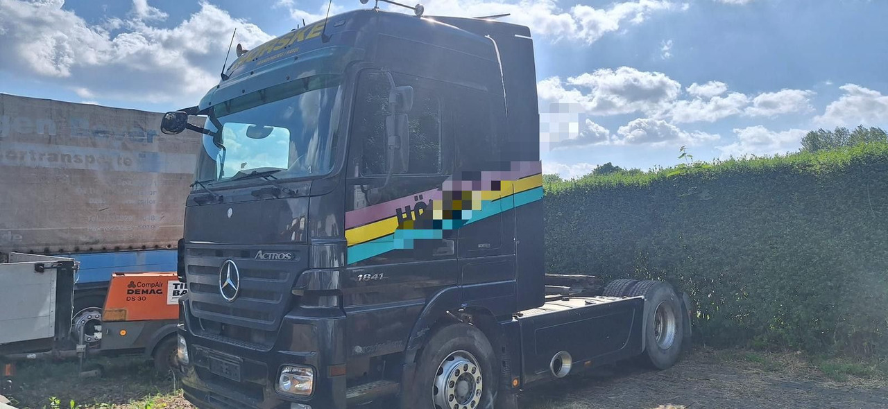 Mercedes-Benz 1841 Megaspace German Truck Euro:5 Vollausst - Tractor truck: picture 1 Mercedes-Benz 1841 Megaspace German Truck Euro:5 Vollausst - Tractor truck: picture 1
