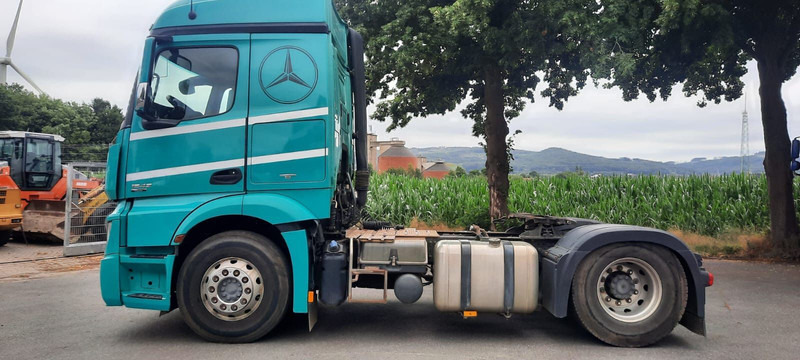 Mercedes-Benz 1842 Actros MP4 G.Haus/Hochdach Vollaust - Tractor truck: picture 3 Mercedes-Benz 1842 Actros MP4 G.Haus/Hochdach Vollaust - Tractor truck: picture 3