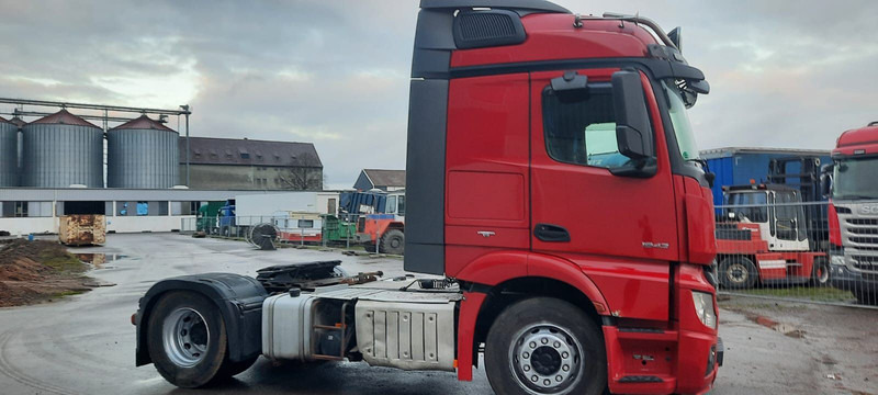 Mercedes-Benz 1842 Actros MP4 G.Haus/Hochdach Vollbaust - Tractor truck: picture 4 Mercedes-Benz 1842 Actros MP4 G.Haus/Hochdach Vollbaust - Tractor truck: picture 4