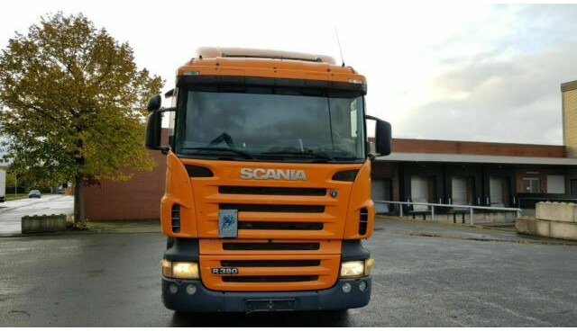 Scania P360 4x2 SZM G.Haus Klima Kipphyd - Tractor truck: picture 5 Scania P360 4x2 SZM G.Haus Klima Kipphyd - Tractor truck: picture 5