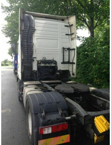 Volvo FH 440 G.Haus-Hochdach Euro:4 German Truck - Tractor truck: picture 4 Volvo FH 440 G.Haus-Hochdach Euro:4 German Truck - Tractor truck: picture 4