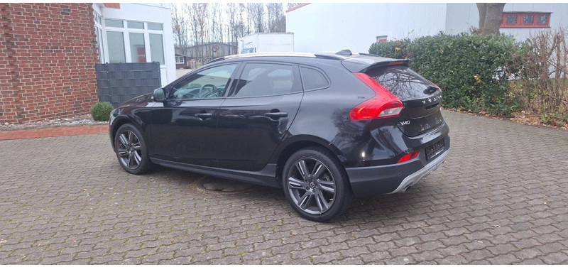 Volvo V40 Cross Country You! - Car: picture 5 Volvo V40 Cross Country You! - Car: picture 5