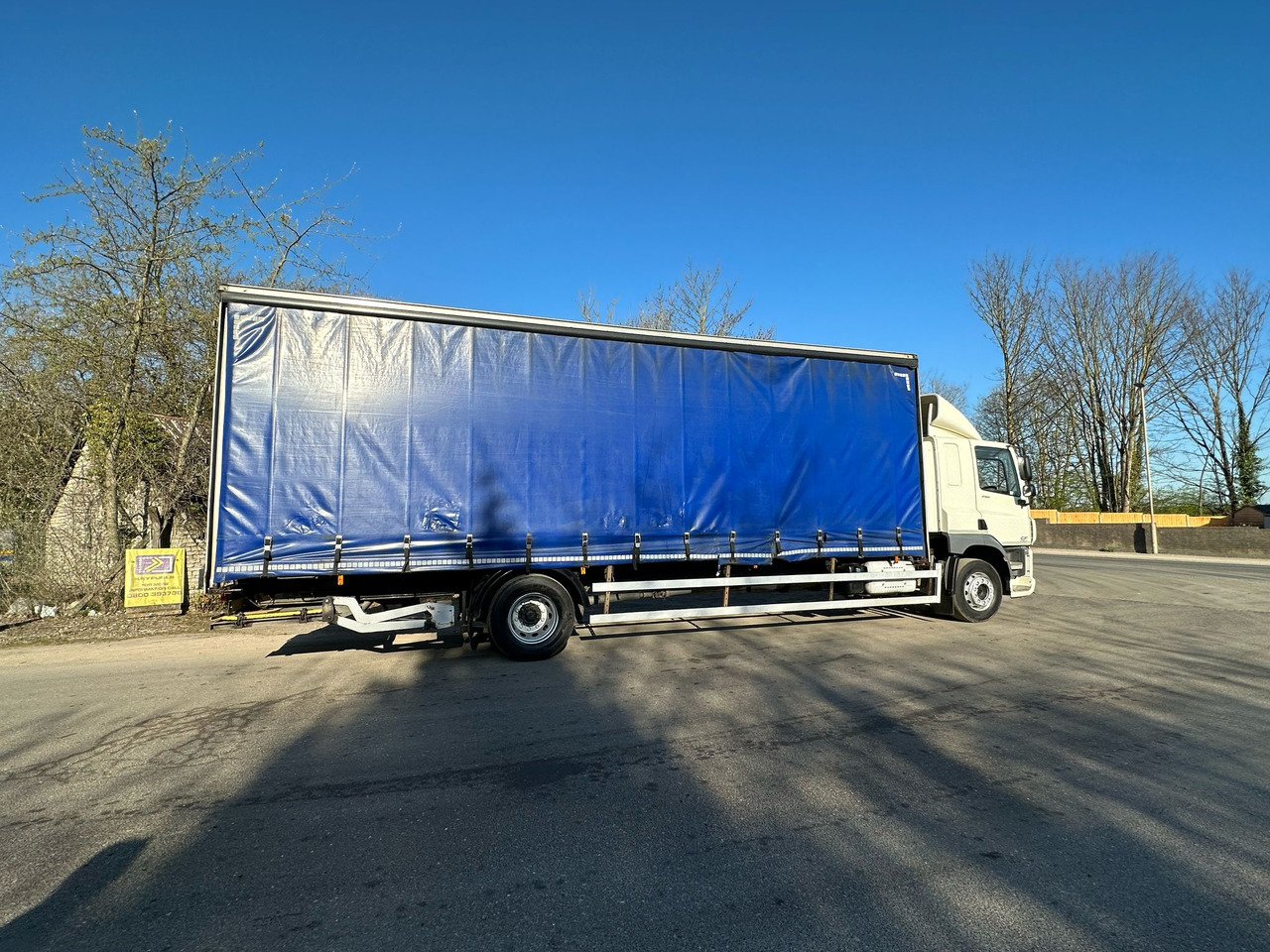 Curtain side truck 2016 DAF CF 250 Curtainside Truck: picture 18