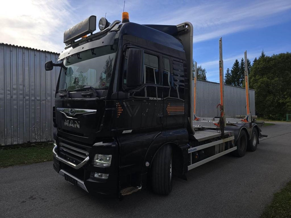 MAN TGX 26.580 6X4 EXTE - Logging truck: picture 1 MAN TGX 26.580 6X4 EXTE - Logging truck: picture 1