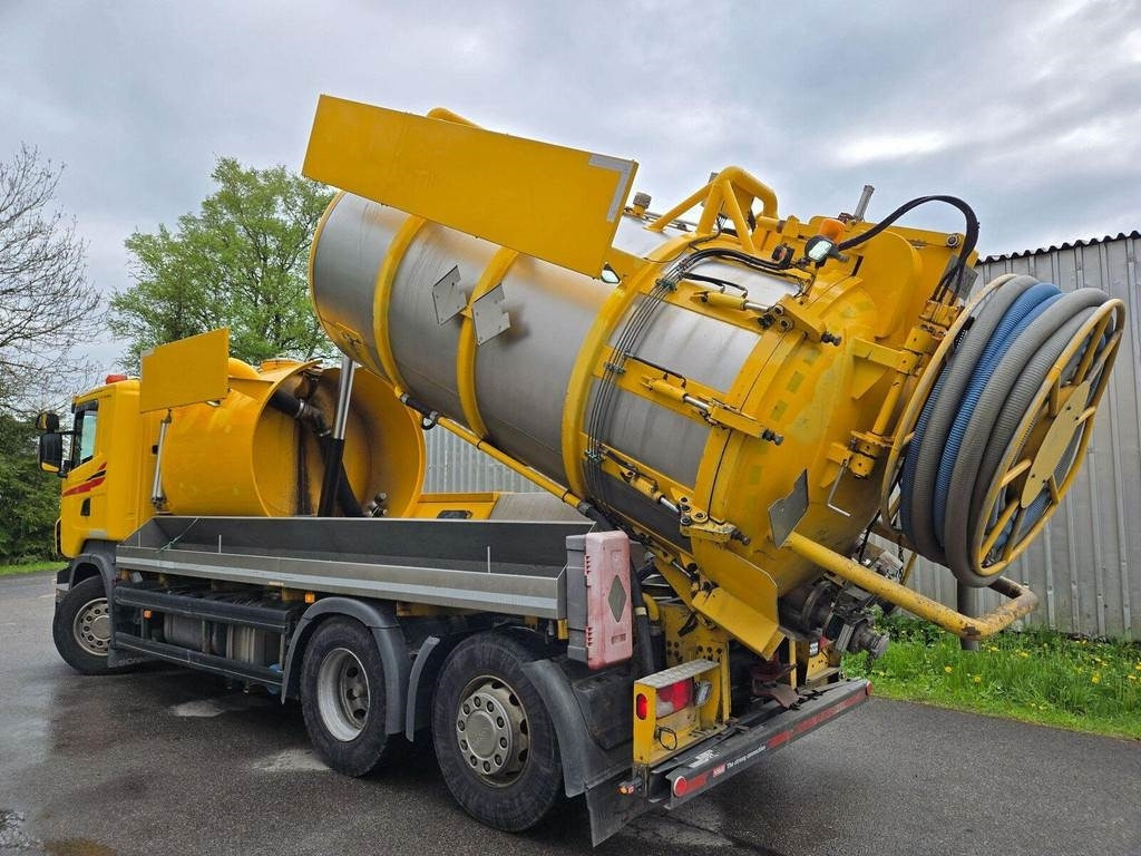 Scania R420 6X2 ADR AMPHITECH VORTEX 13m³ - Vacuum truck: picture 2 Scania R420 6X2 ADR AMPHITECH VORTEX 13m³ - Vacuum truck: picture 2