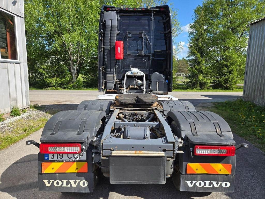 Volvo FH540 6X4 DUALCLUTCH - Tractor truck: picture 3 Volvo FH540 6X4 DUALCLUTCH - Tractor truck: picture 3