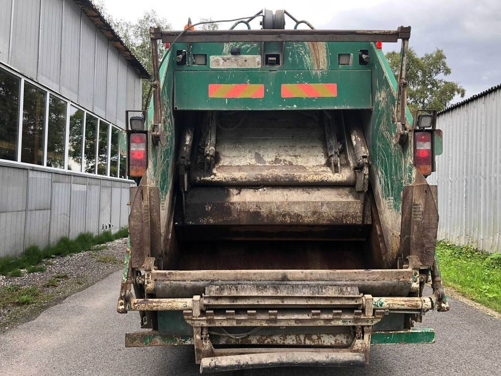 Volvo FE 280 6X2 - Garbage truck: picture 3 Volvo FE 280 6X2 - Garbage truck: picture 3