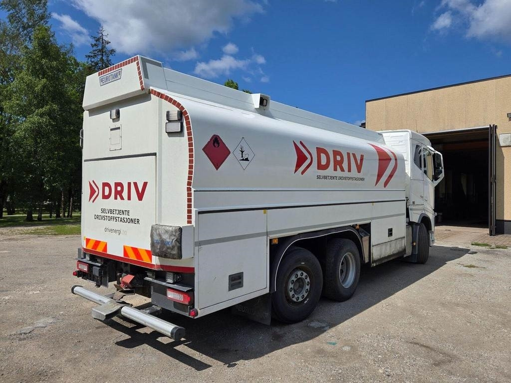Volvo FH540 6x2 ADR - Tanker truck: picture 4 Volvo FH540 6x2 ADR - Tanker truck: picture 4