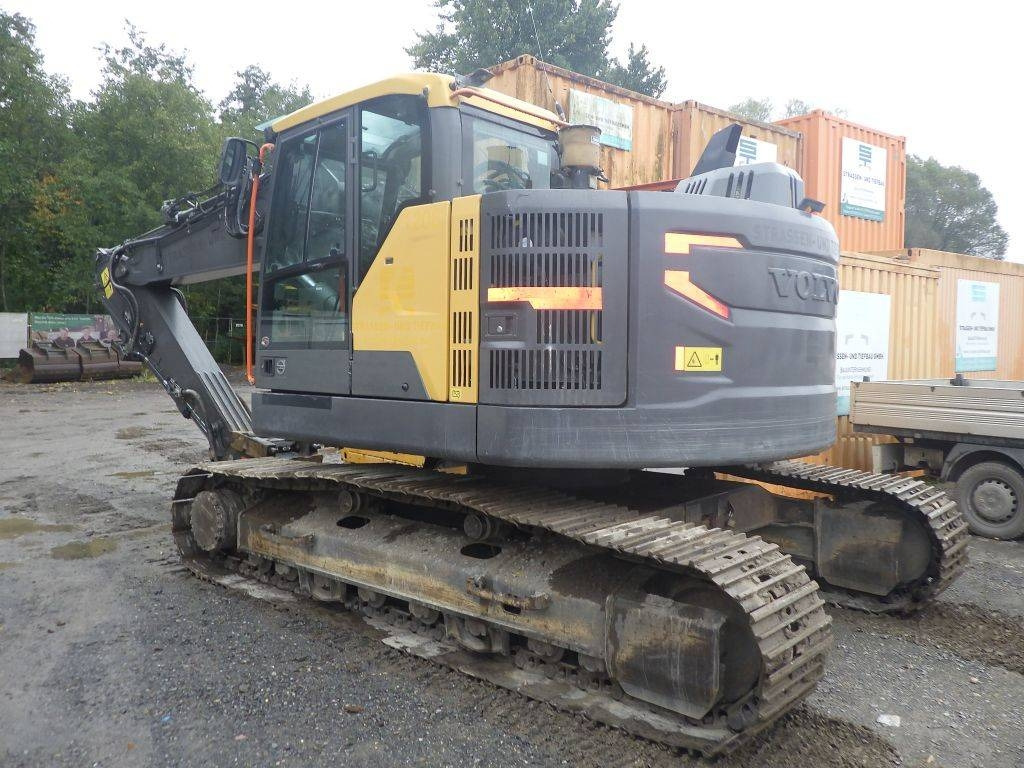 Volvo ECR 235 E - Crawler excavator: picture 4 Volvo ECR 235 E - Crawler excavator: picture 4