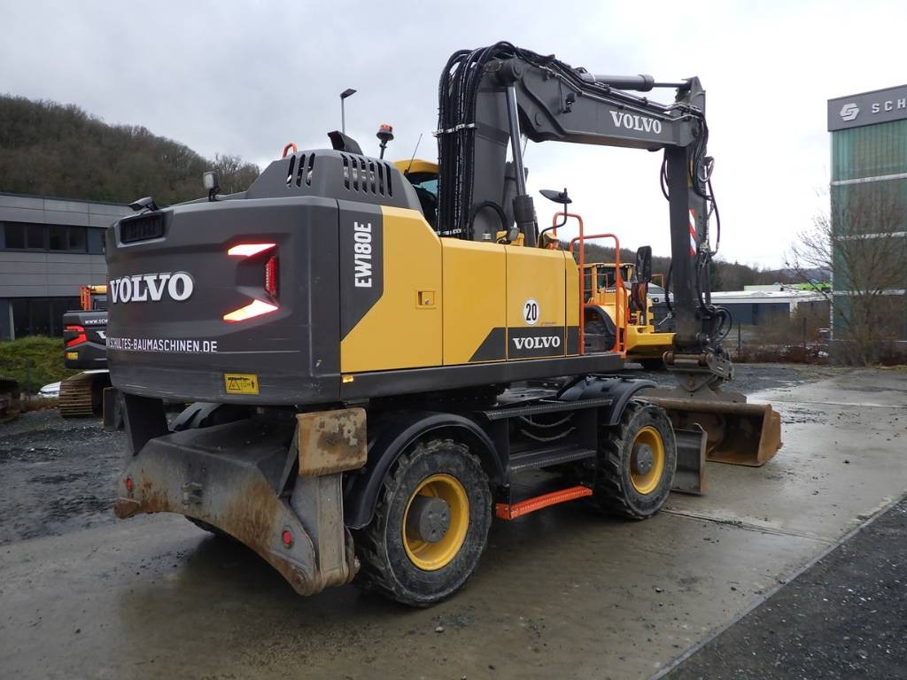 Volvo EW 180 E - Wheel excavator: picture 5 Volvo EW 180 E - Wheel excavator: picture 5