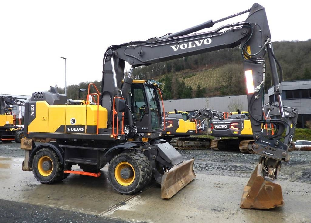 Volvo EW 180 E - Wheel excavator: picture 3 Volvo EW 180 E - Wheel excavator: picture 3