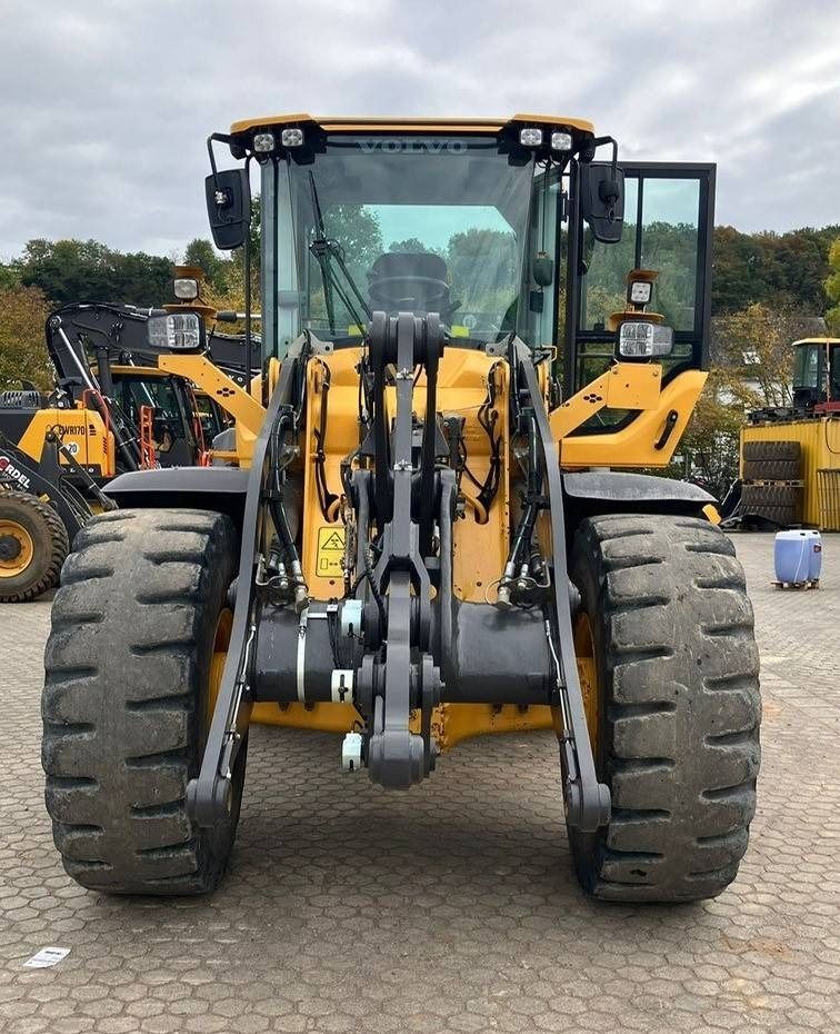 Volvo L 60 H - Wheel loader: picture 2 Volvo L 60 H - Wheel loader: picture 2