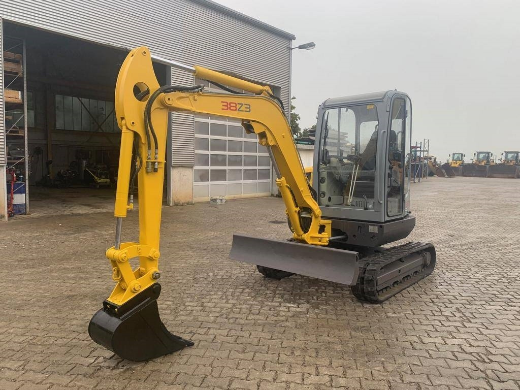 Neuson 38 Z 3 RD  - Mini excavator: picture 2 Neuson 38 Z 3 RD  - Mini excavator: picture 2