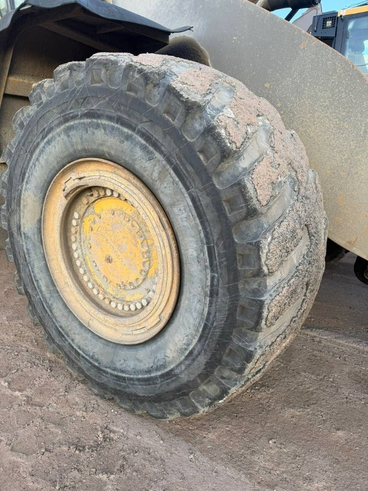 Volvo L 350 F - Wheel loader: picture 5 Volvo L 350 F - Wheel loader: picture 5