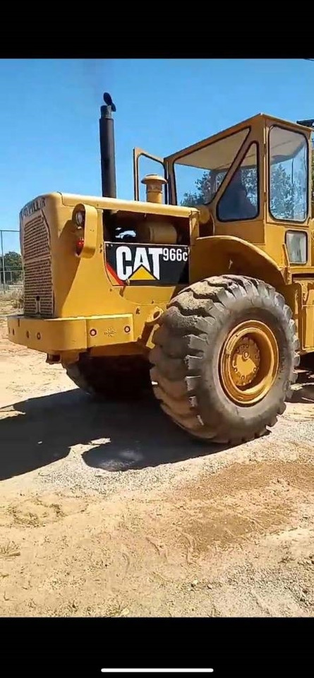 CAT 966C - Wheel loader: picture 2 CAT 966C - Wheel loader: picture 2