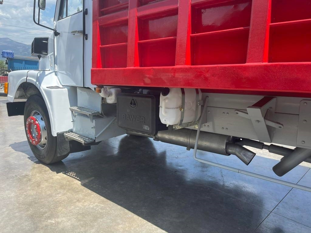 Tipper Volvo N10 ST: picture 9