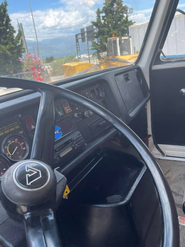 Tipper Volvo N10 ST: picture 17