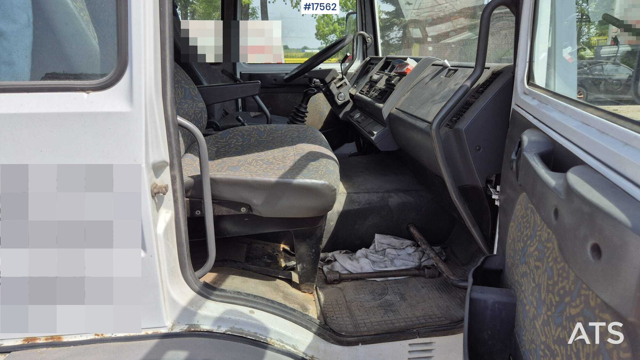 Crane truck 1999 Renault  M180: picture 11