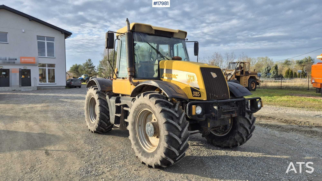 JCB HMV Fastrack 3185 agricultural tractor (2001) - Farm tractor: picture 5 JCB HMV Fastrack 3185 agricultural tractor (2001) - Farm tractor: picture 5