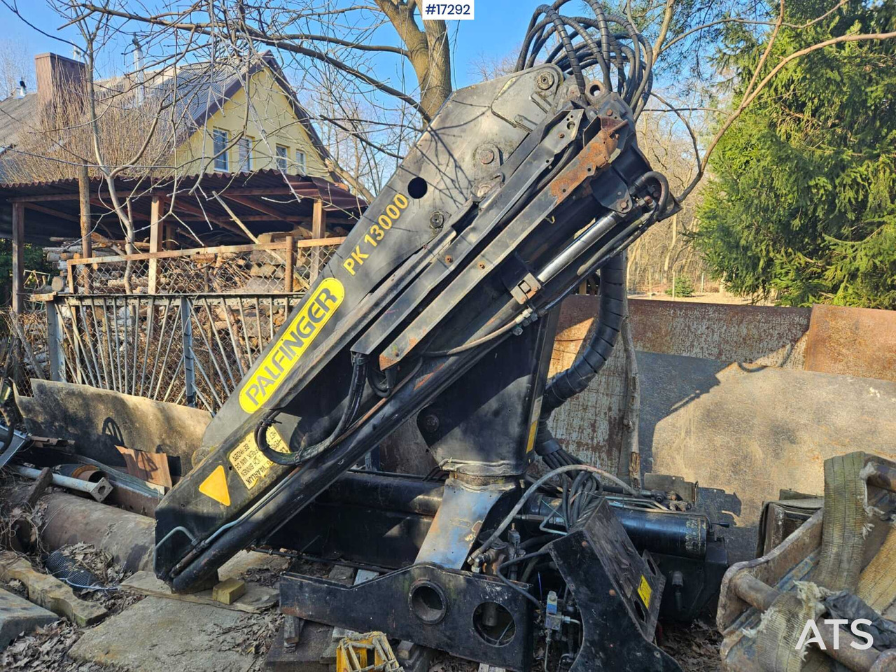PALFINGER PK 13000 hydraulic crane (1997) - Truck mounted crane: picture 1 PALFINGER PK 13000 hydraulic crane (1997) - Truck mounted crane: picture 1