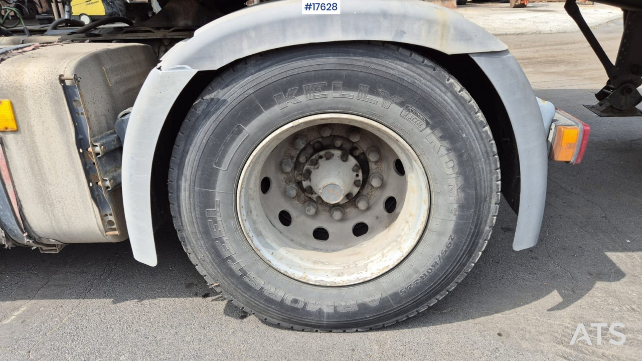 Tractor truck 2000 Scania 124 L 400: picture 14