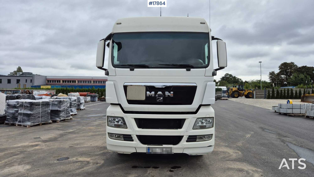 MAN TGS 18.480 tractor unit (2011) Tipping hydraulics. - Tractor truck: picture 2 MAN TGS 18.480 tractor unit (2011) Tipping hydraulics. - Tractor truck: picture 2