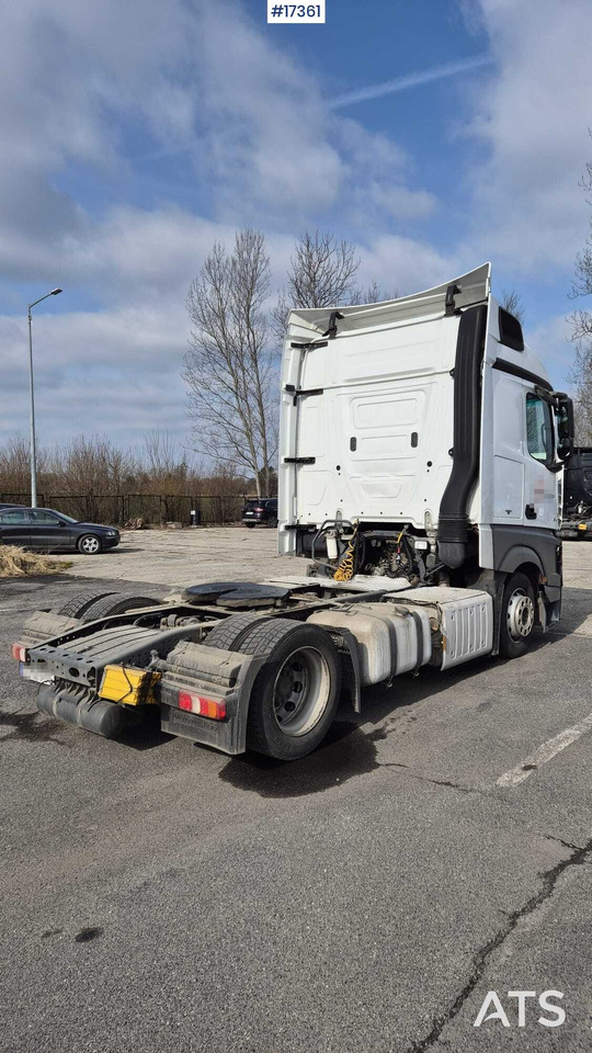 Tractor truck MERCEDES-BENZ ACTROS 1845 BLUETEC 6 (2016) truck tractor: picture 7