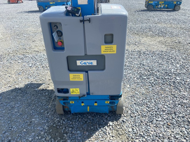 2008 Genie GR20 Vertical Mast Lift - Vertical mast lift: picture 5 2008 Genie GR20 Vertical Mast Lift - Vertical mast lift: picture 5