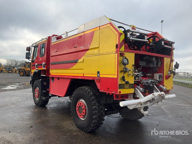 2008 Renault 410DXI CCFS 6000 4x4 Crew Cab Fire Truck - Fire truck: picture 3 2008 Renault 410DXI CCFS 6000 4x4 Crew Cab Fire Truck - Fire truck: picture 3