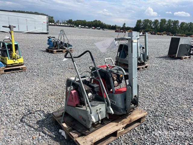2008 Swepac F70A Vibratory Plate Compactor - Vibroplate: picture 3 2008 Swepac F70A Vibratory Plate Compactor - Vibroplate: picture 3