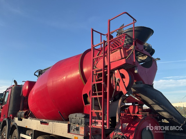 2010 Mercedes-Benz Actros 3341 8x4 Twin-Steer Mixer Truck - Concrete mixer truck: picture 5 2010 Mercedes-Benz Actros 3341 8x4 Twin-Steer Mixer Truck - Concrete mixer truck: picture 5