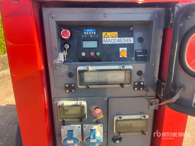 2012 Sdmo R22 Mobile Generator Set - Generator set: picture 4 2012 Sdmo R22 Mobile Generator Set - Generator set: picture 4