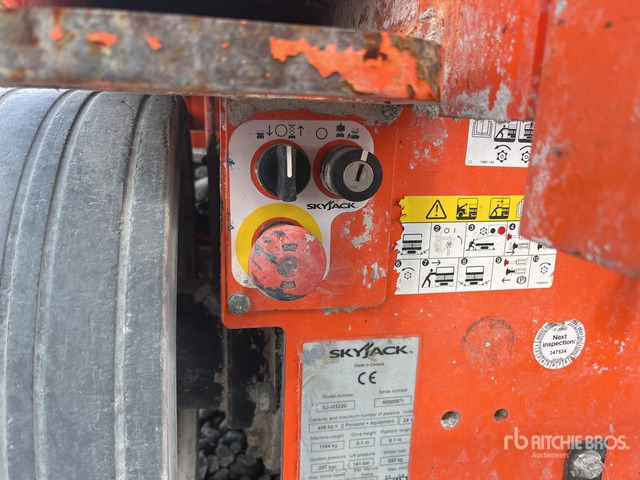 Scissor lift 2016 Skyjack SJIII 3220 Scissor Lift: picture 6